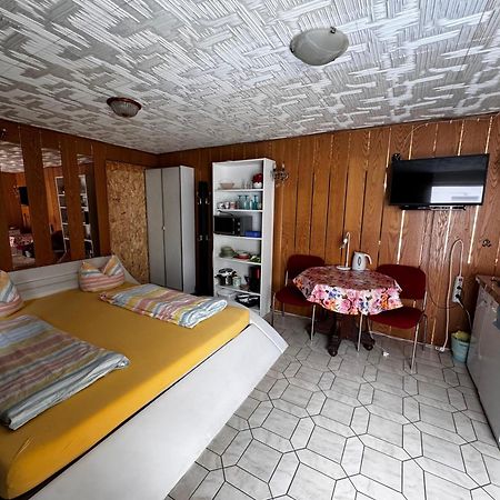 Cozy Unterkunft Im Spreewald Nahe Tropical Islands Golssen Экстерьер фото